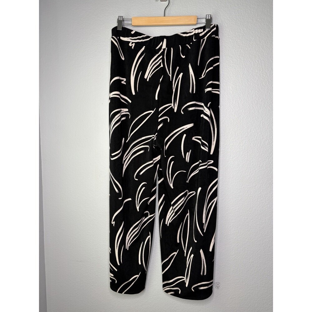 Chico’s Travelers Black Artsy Print High Rise Slinky Knit Pants Sz 3(16-18)